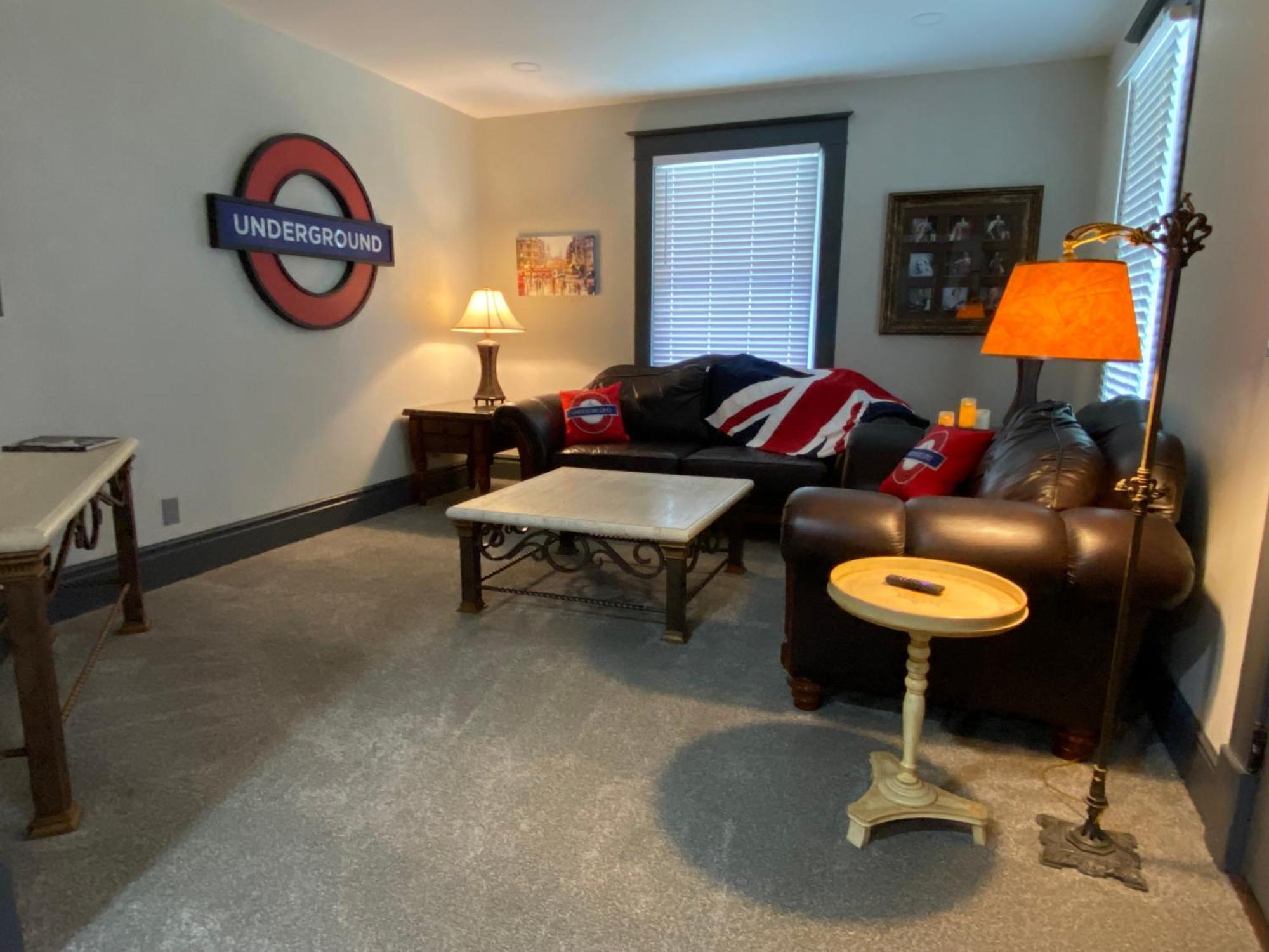 Red Door - The London Maisonette Εξωτερικό φωτογραφία